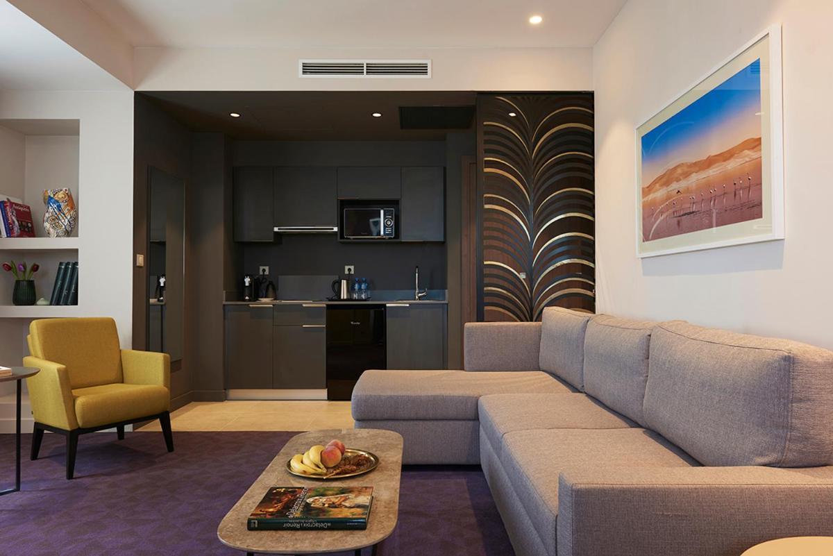 M Suite Hotel Algiers Exterior photo