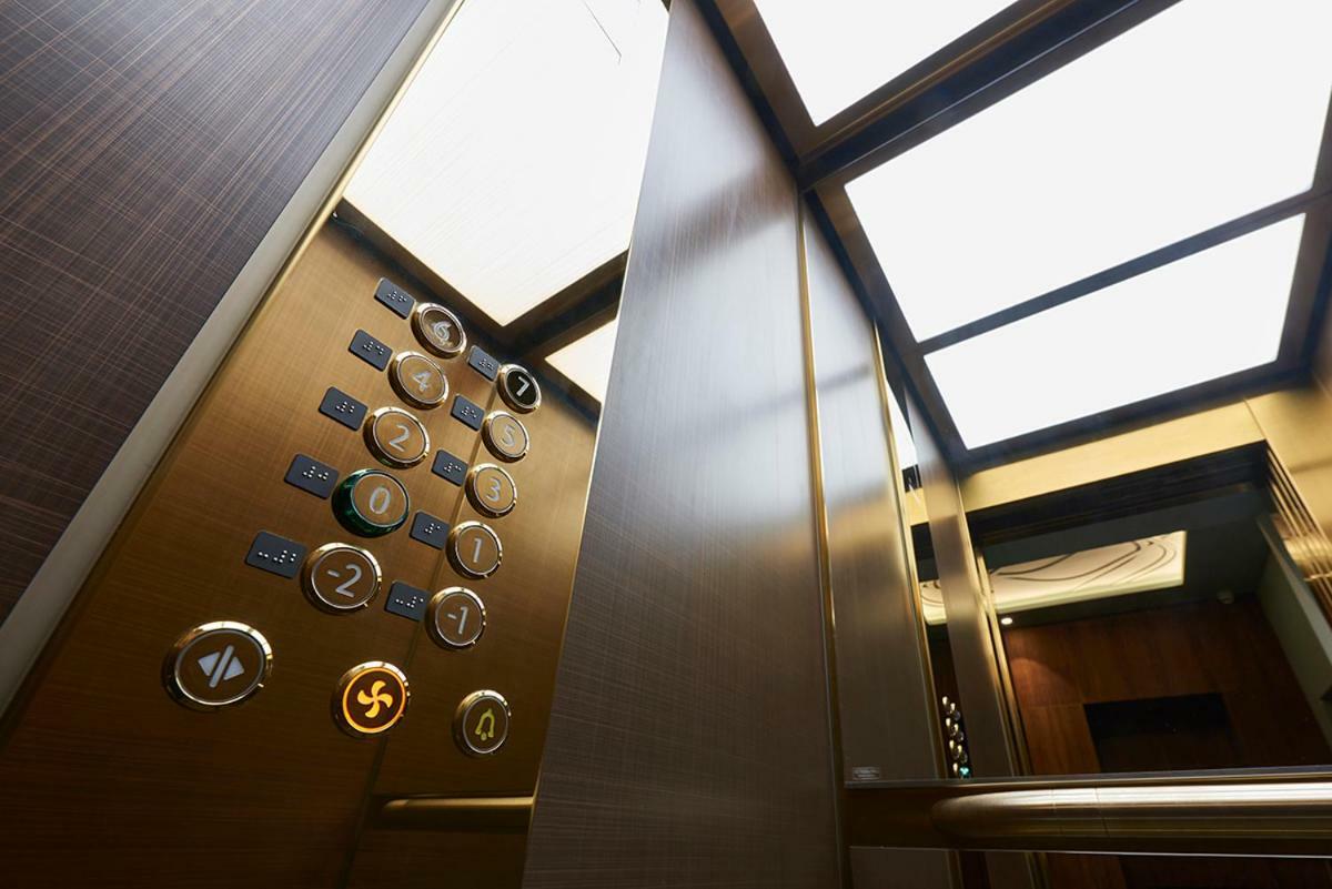 M Suite Hotel Algiers Exterior photo