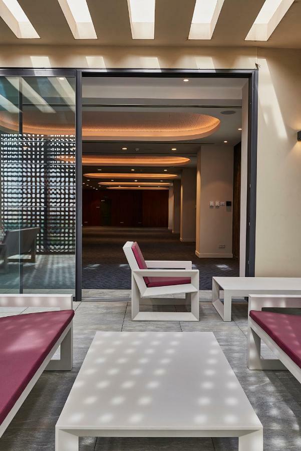 M Suite Hotel Algiers Exterior photo